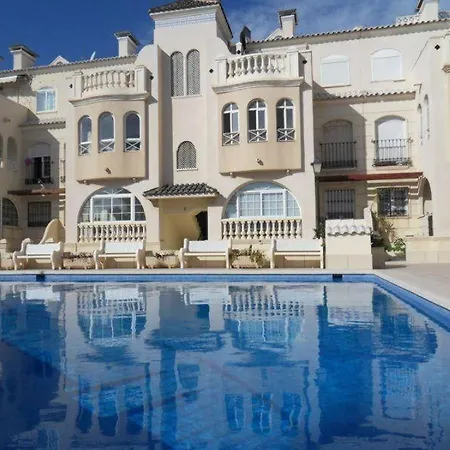 Apartment Duquesa Beach, Sea View, Pool, Wifi Torrevieja